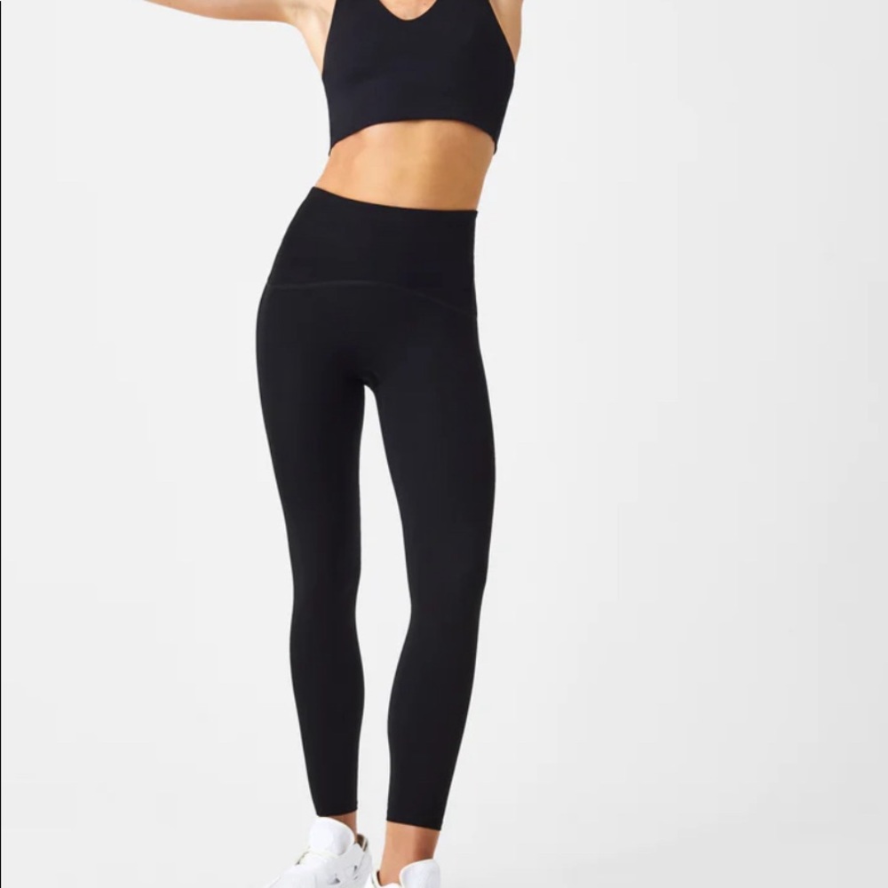 SPANX Booty Boost 7/8 Leggings